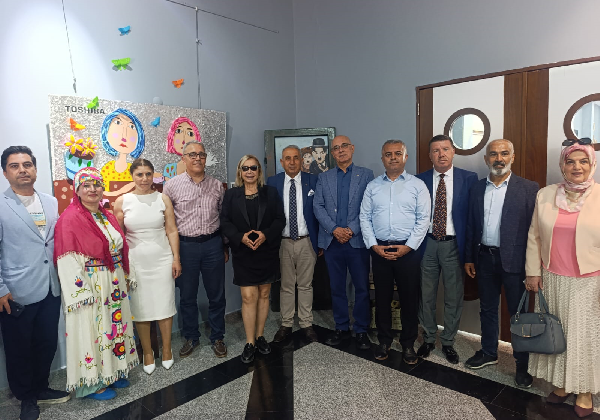 MERSİN’DE SANAT, PLASTİK ATIĞA KARŞI SES OLDU