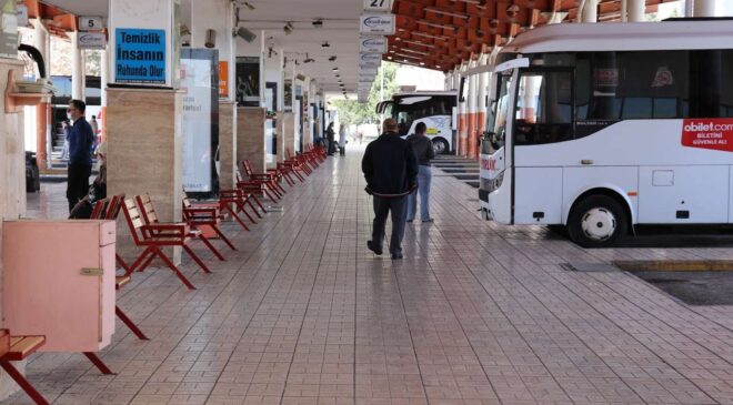 Otogarlarda sessiz bayram!
