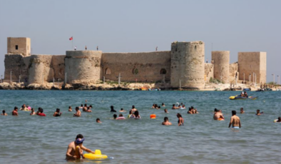 Mersin’de bayram hareketliliği yerini sessizliğe bıraktı
