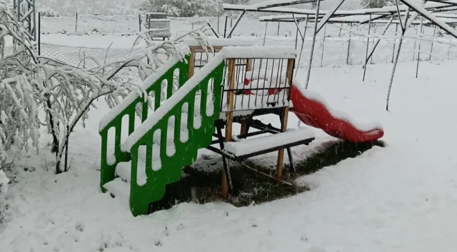 Mersin’de mayısta kar yağışı etkili oldu, yaylalar beyaza büründü