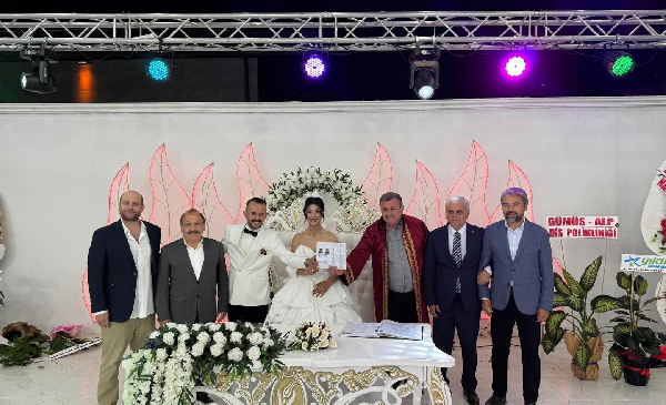 HASAN UFUK ÇAKIR VE BÖLGE PROTOKOLÜ BU DÜĞÜNDE BULUŞTU!