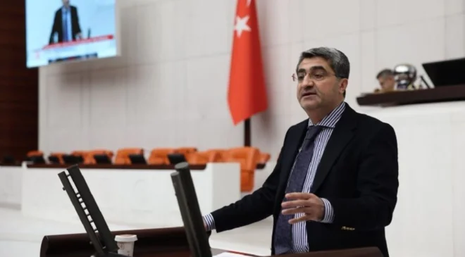 Mersin’de Muz Üreticisi ile Market Arasındaki Fiyat Uçurumu Büyüyor