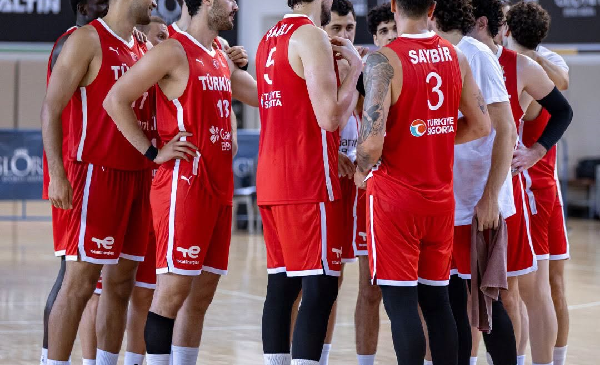 12 Dev Adam Antalya Kampını Galibiyetle Noktaladı