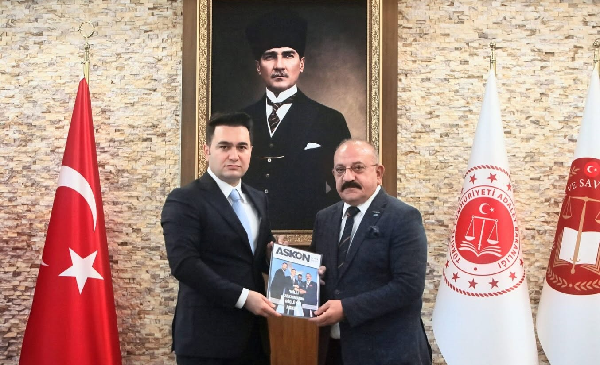 ASKON Mersin’den Başsavcı Yasin Emre’ye Ziyaret: “Mersin’in Kalkınması İçin Güç Birliği”