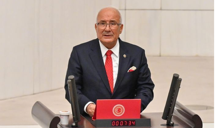 Burhanettin Kocamaz’dan Urumçi Katliamı’nın 17. yılı mesajı