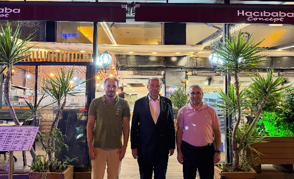 KKTC Cumhurbaşkanı Ersin Tatar, Hacıbaba Restaurant’ı Onurlandırdı